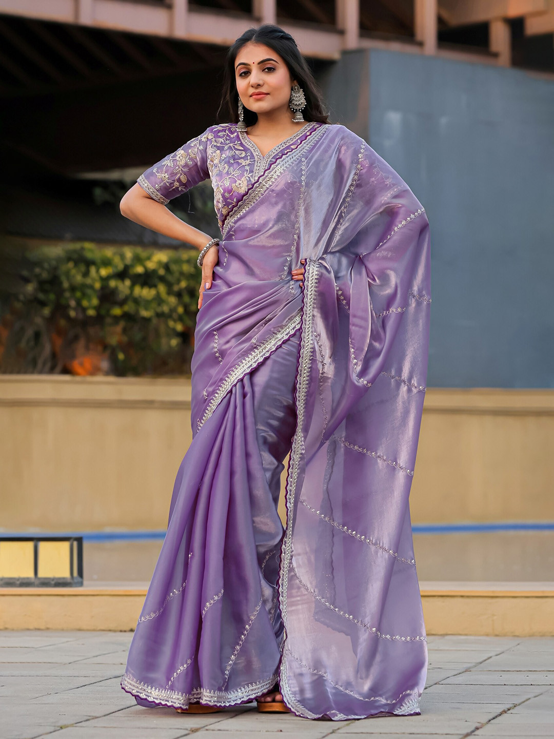 

Vaidehi Fashion Ethnic Motifs Embroidered Sequinned Organza Saree, Purple