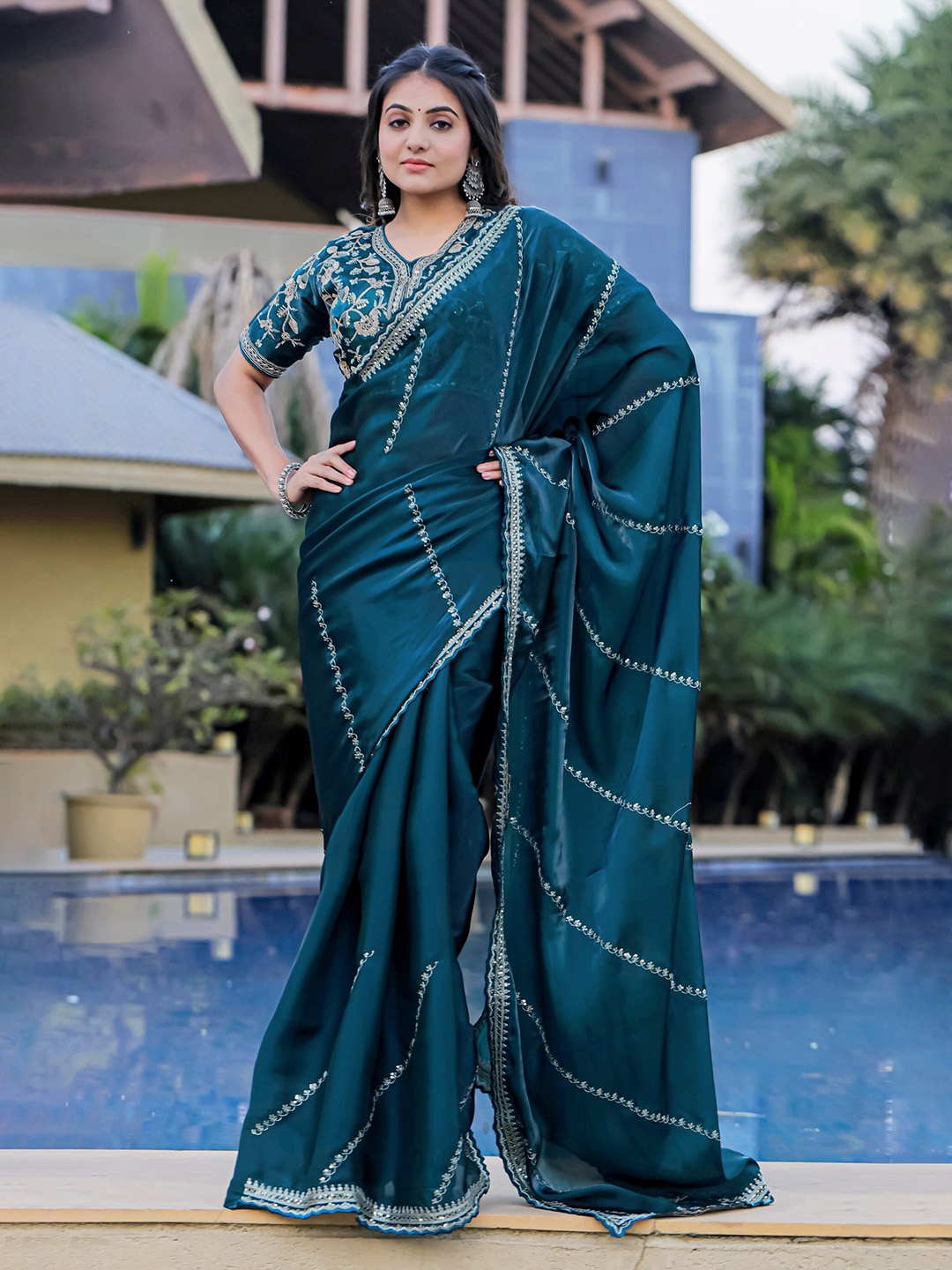

KALINI Striped Embellished Sequinned Saree, Teal