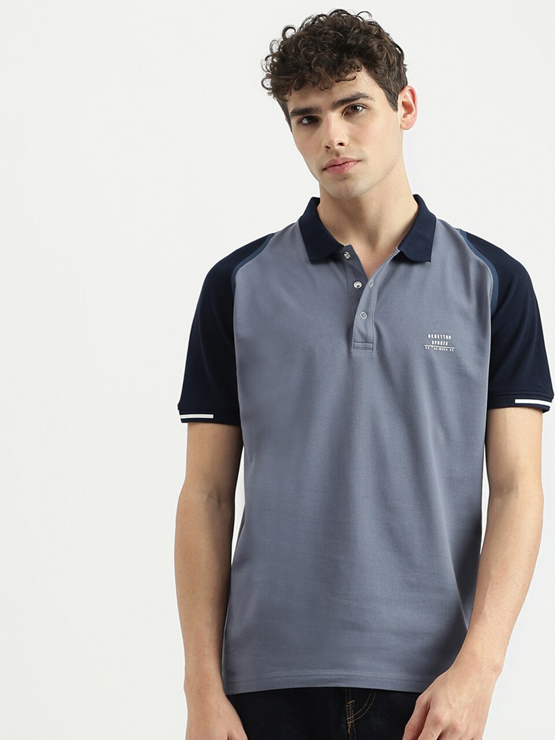 

United Colors of Benetton Polo Collar Short Sleeves Cotton T-shirt, Grey