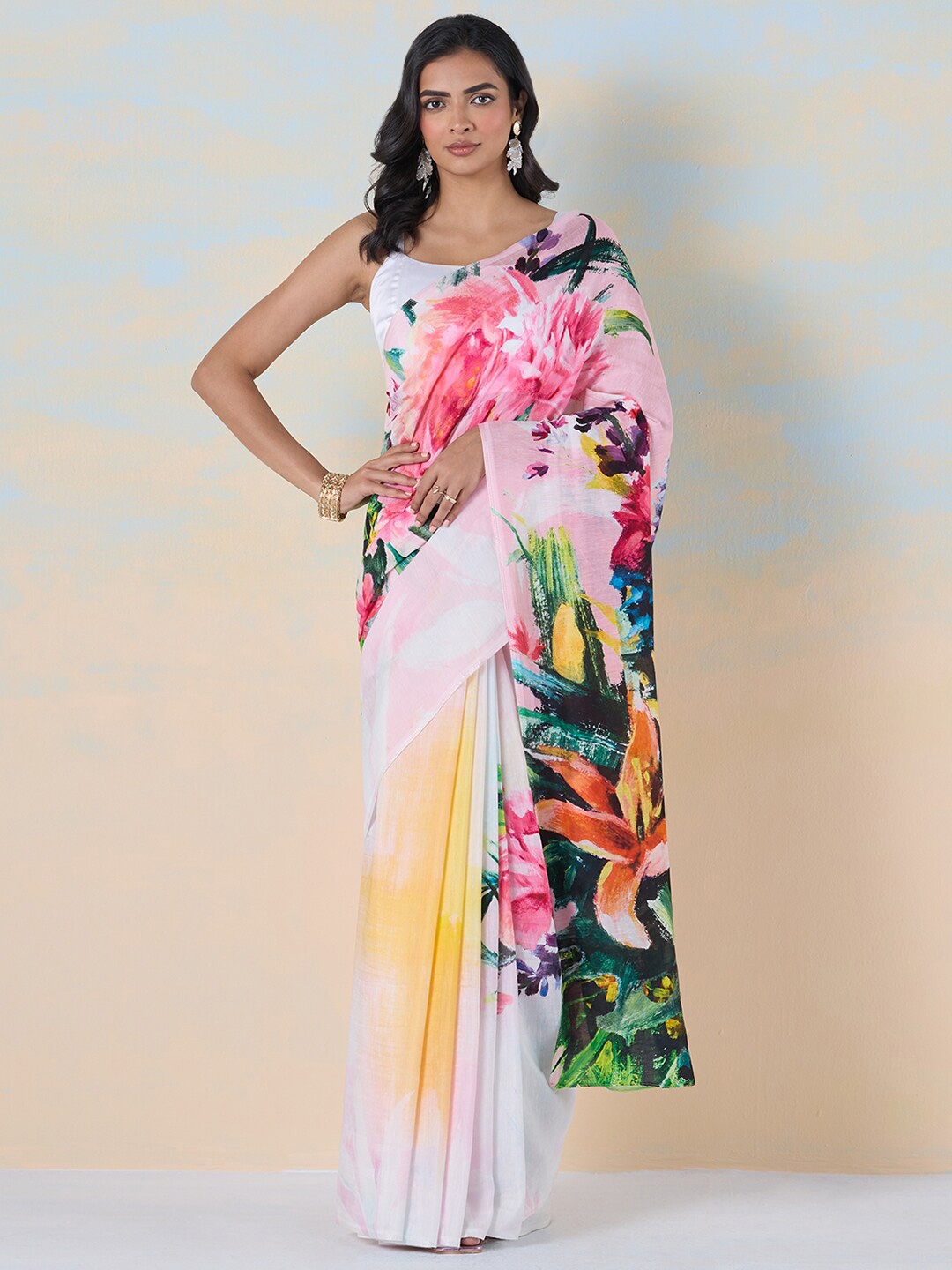 

navyasa by liva Floral Printed Liva Saree, Yellow