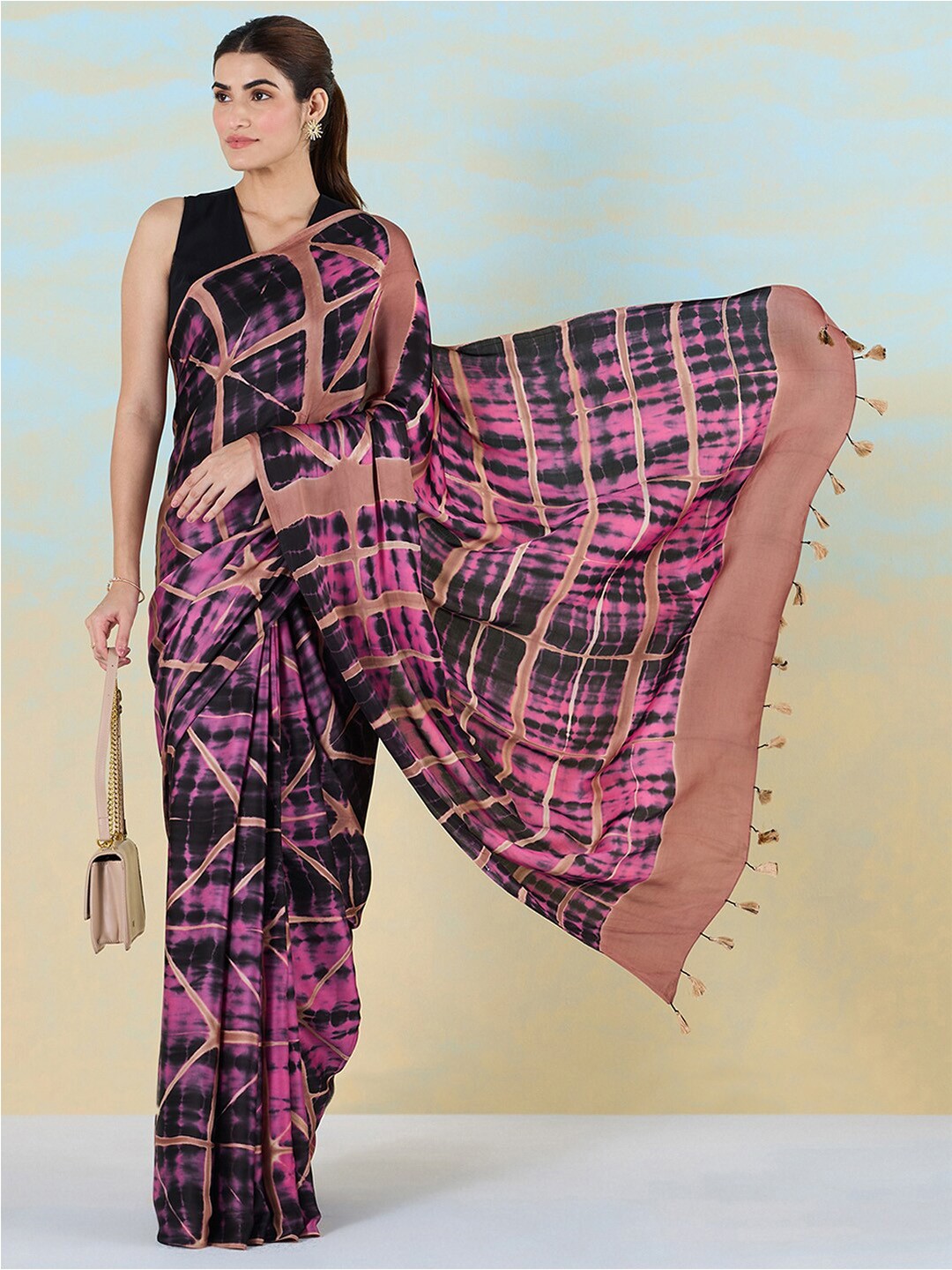 

navyasa by liva Tie & Dye Printed Liva Saree, Pink