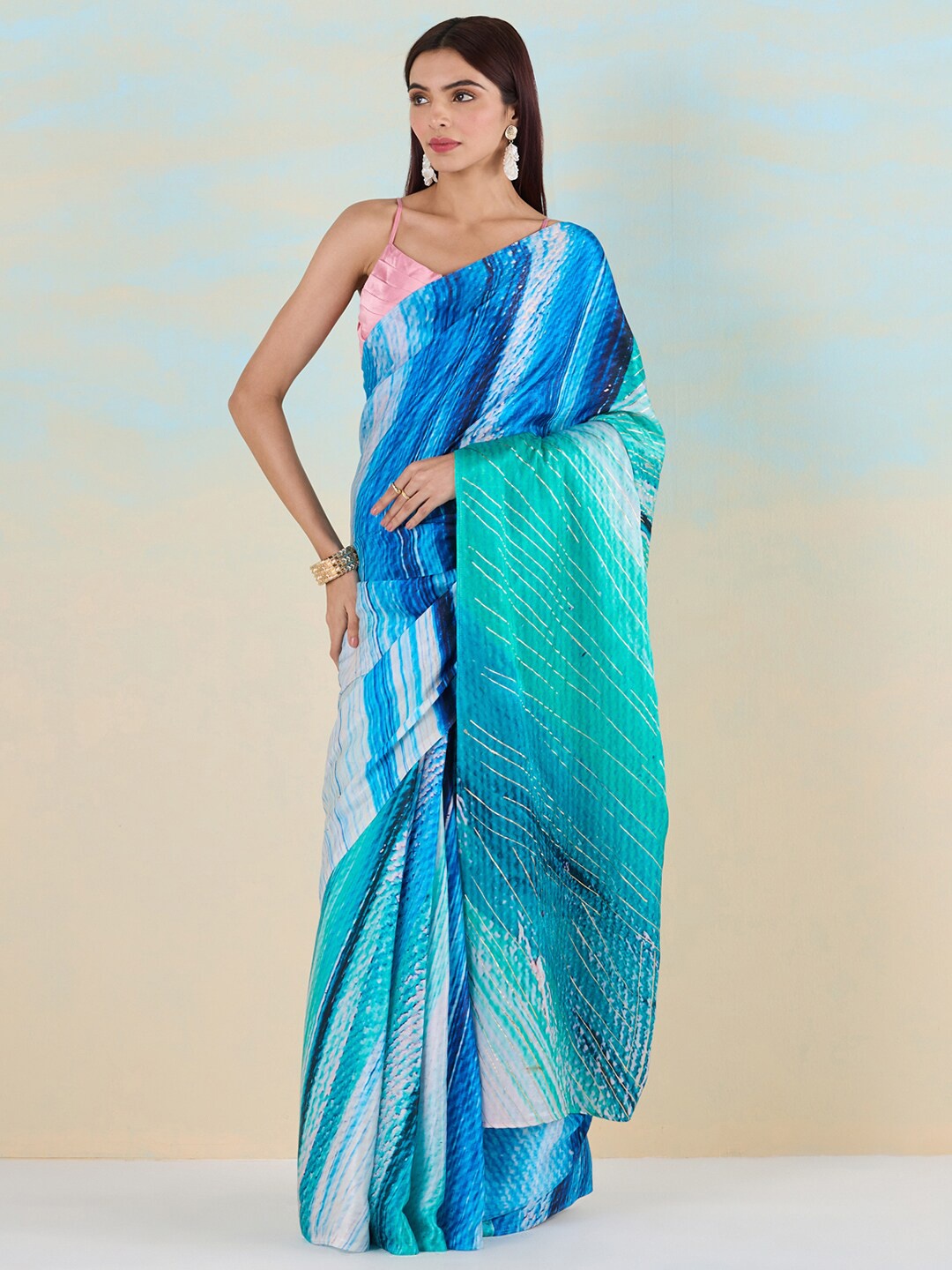 

navyasa by liva Abstract Printed Liva Saree, Green