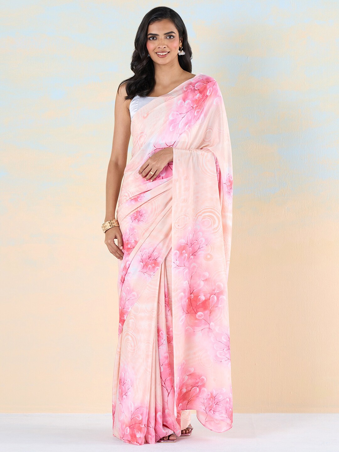 

navyasa by liva Floral Printed Liva Saree, Beige