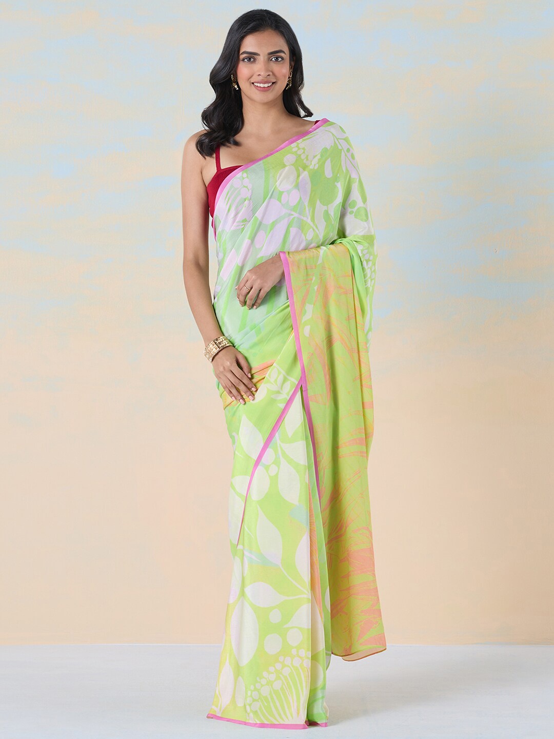 

navyasa by liva Abstract Printed Liva Saree, Green