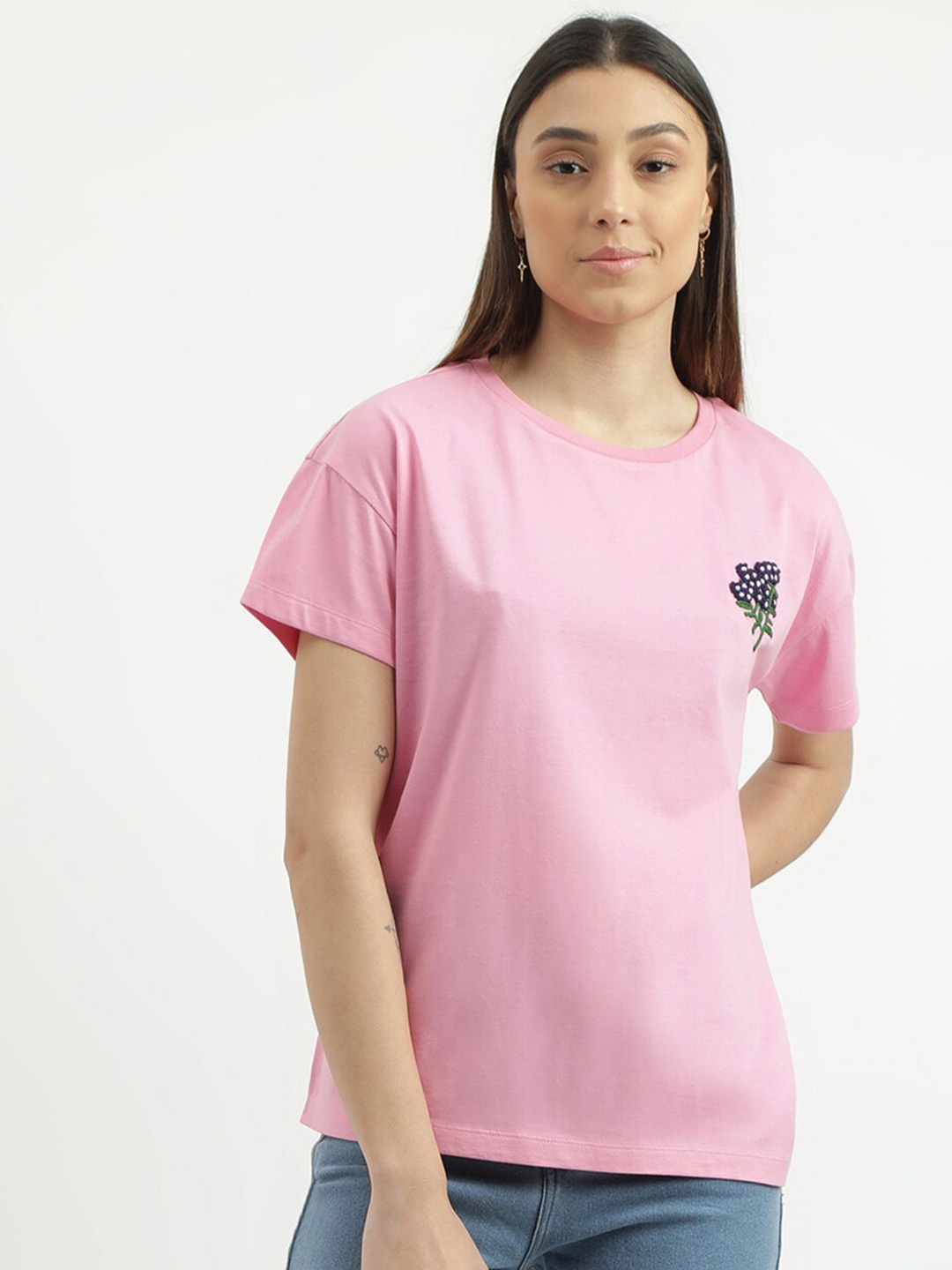 

United Colors of Benetton Floral Embroidered Pure Cotton T-shirt, Pink
