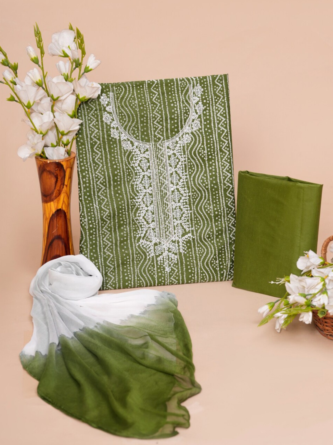 

JC4U Bandhani Embellished Sequinned Pure Cotton Unstitched Dress Material, Green