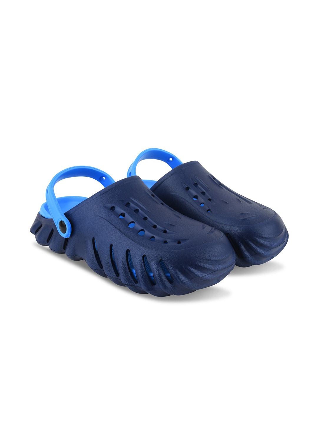 

BEONZA Men Self Design Clogs, Blue