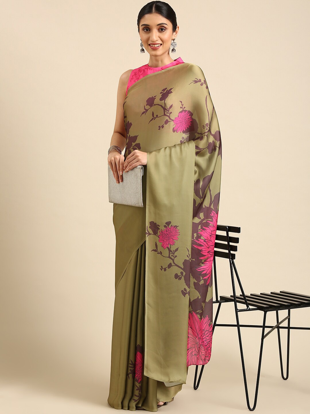 

Shaily Floral Printed Satin Saree, Green