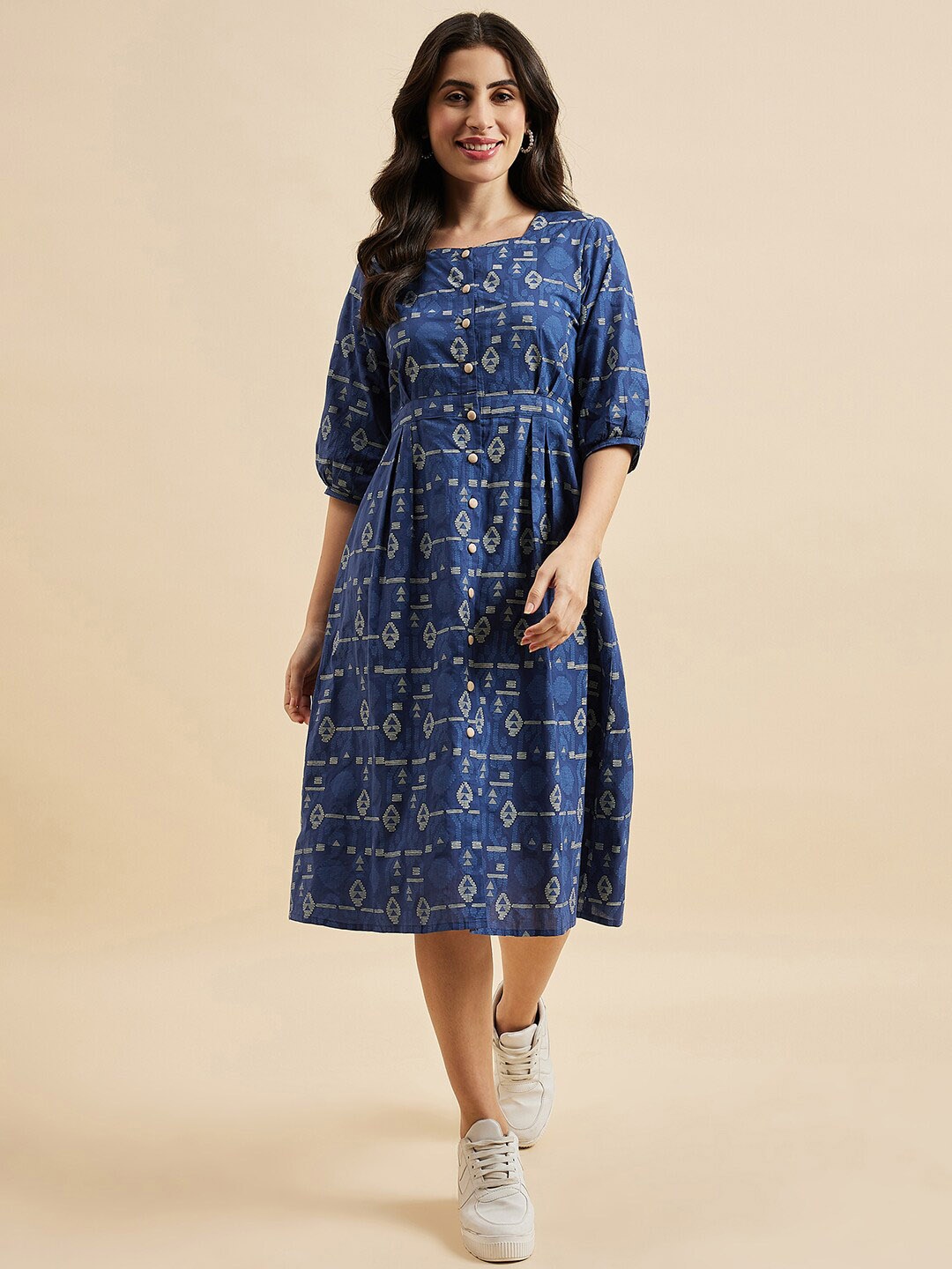 

Azira Abstract Print Square Neck Three-Quarter Sleeves A-Line Midi Dress, Blue