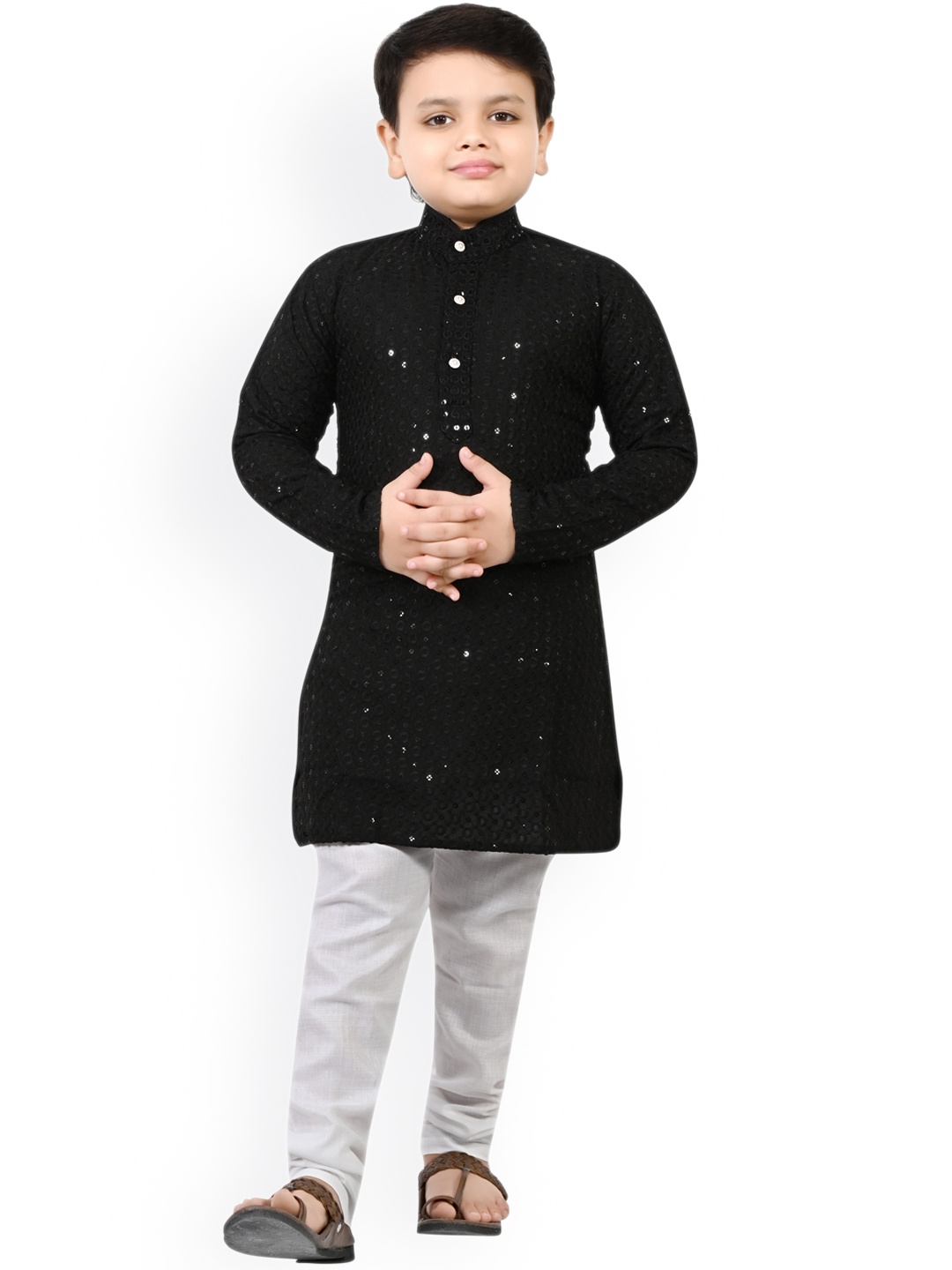 

BAESD Boys Floral Embroidered Regular Sequinned Kurta With Pyjamas, Black