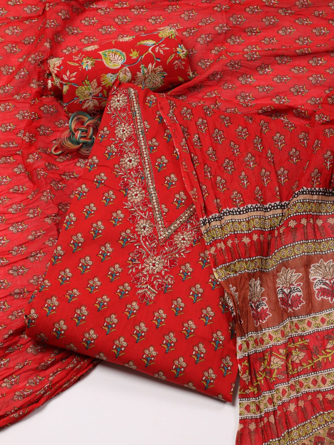 

Meena Bazaar Floral Printed Unstitched Dress Material, Red
