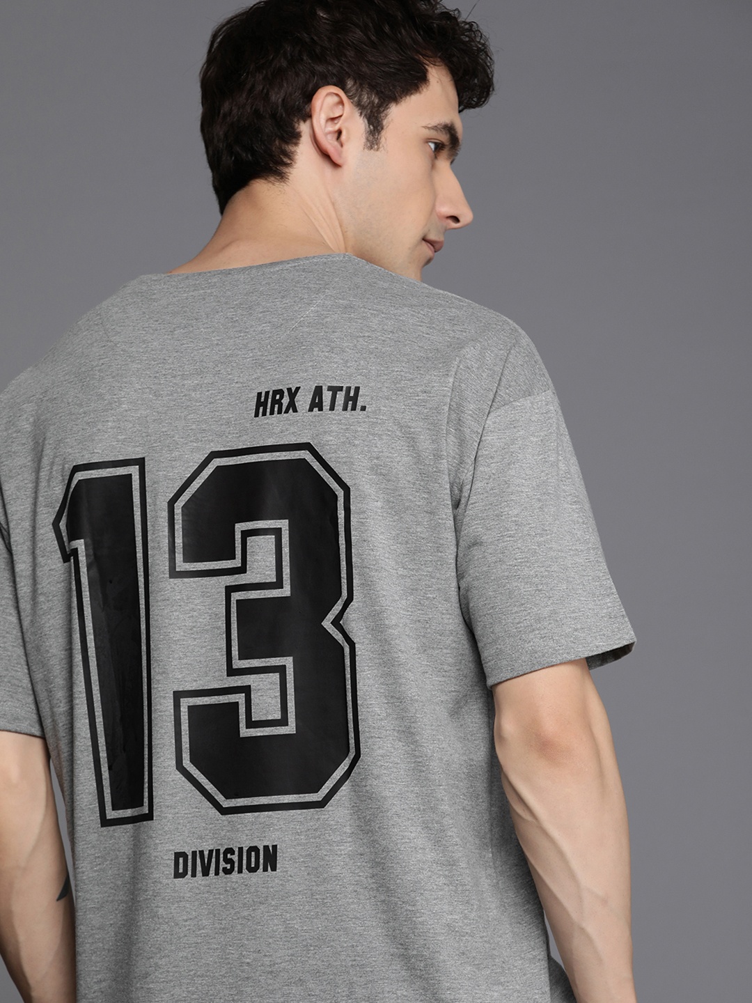 

HRX by Hrithik Roshan Men Typography Printed Pure Cotton T-shirt, Grey