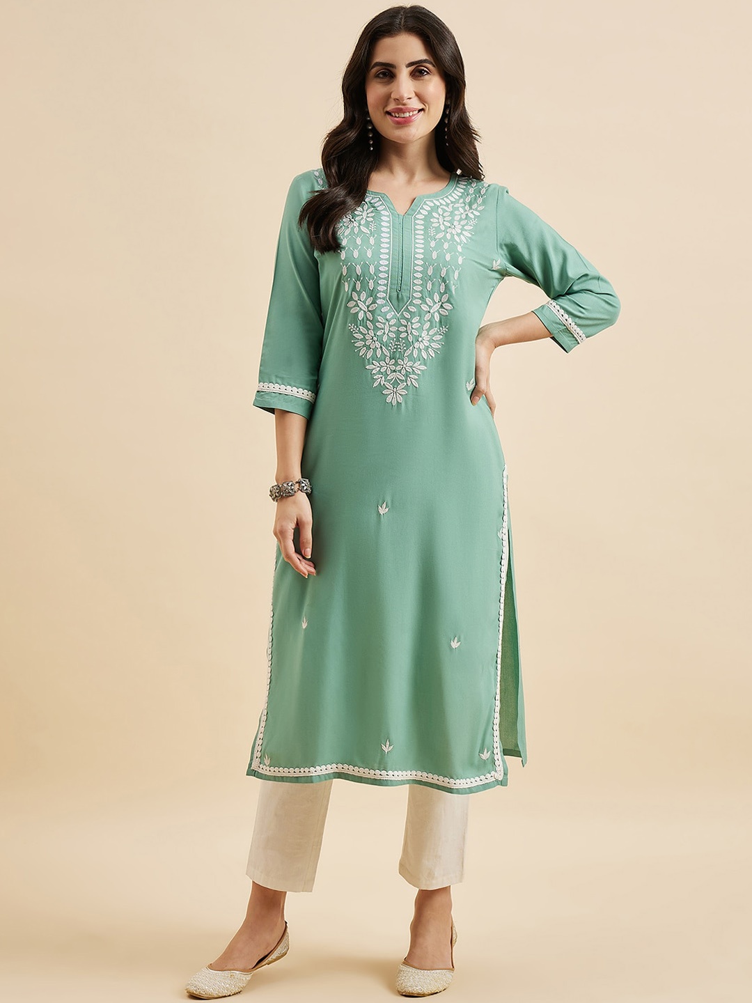 

Azira Floral Embroidered Round Neck Thread Work Straight Kurta, Green