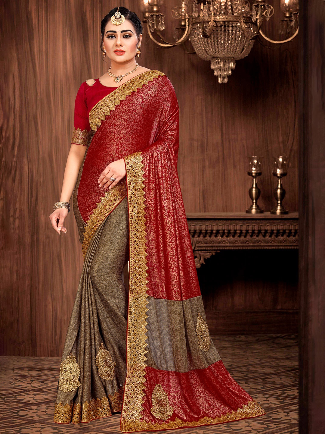 

VM TEJANI Floral Printed Embroidered Saree, Red