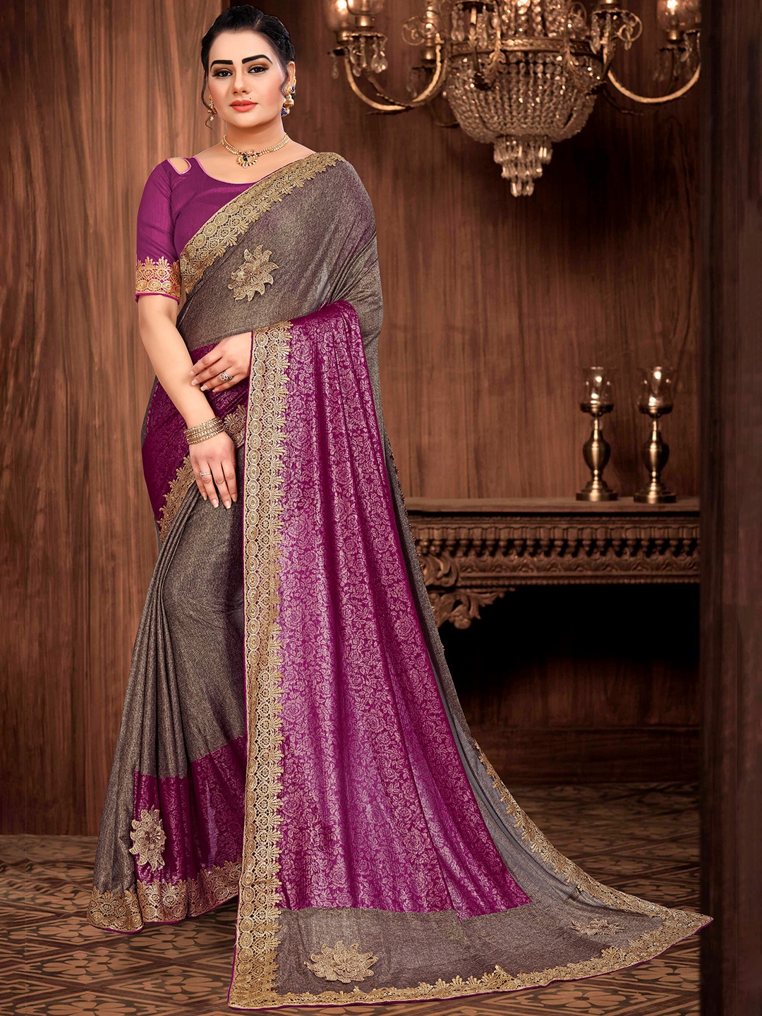 

VM TEJANI Floral Printed Embroidered Saree, Purple
