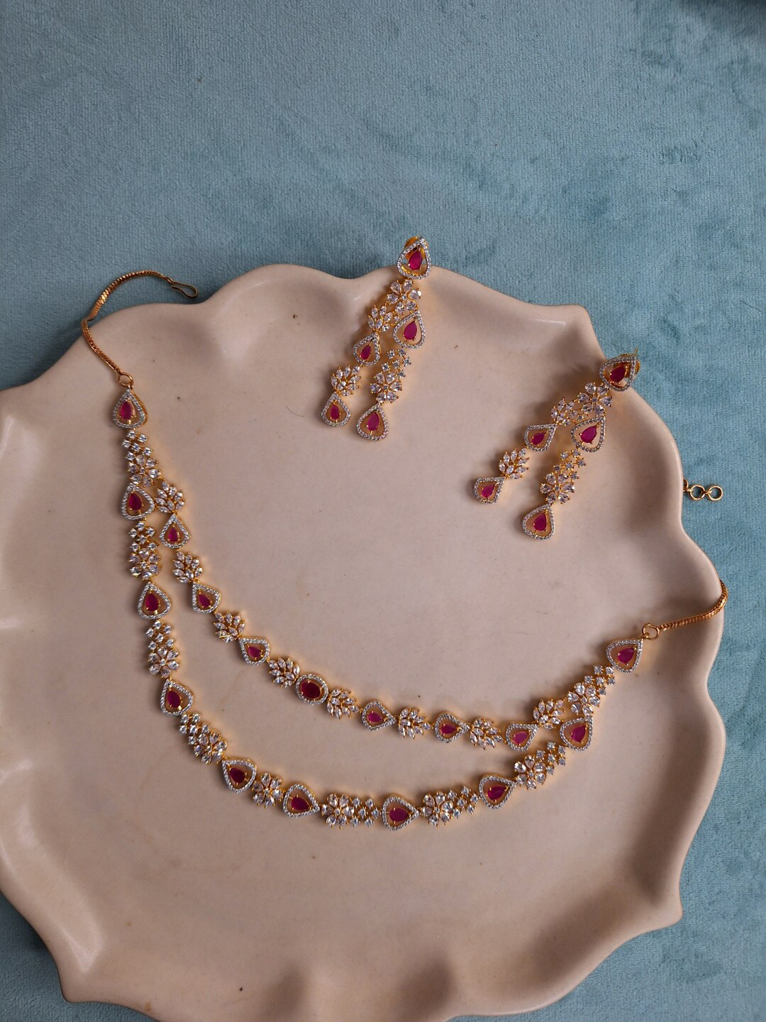 

XAGO Gold Plated American Diamond-Studded Jewellery Set