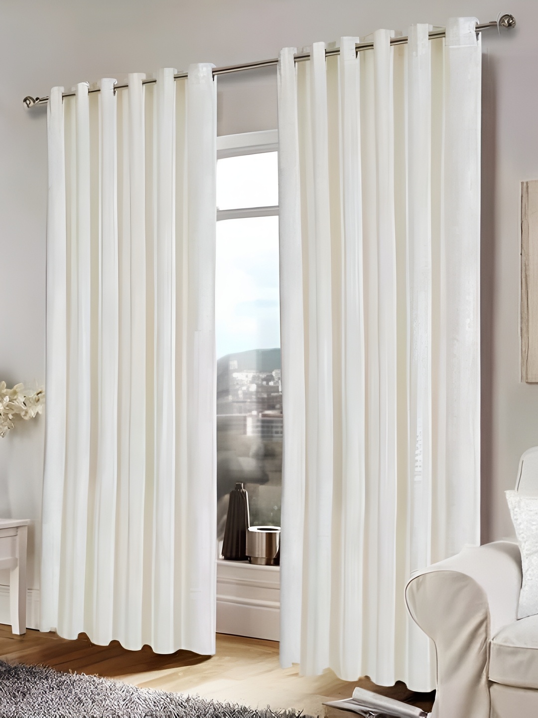 

Dashing fabrics White 2 Pieces Velvet Black Out Window Curtains