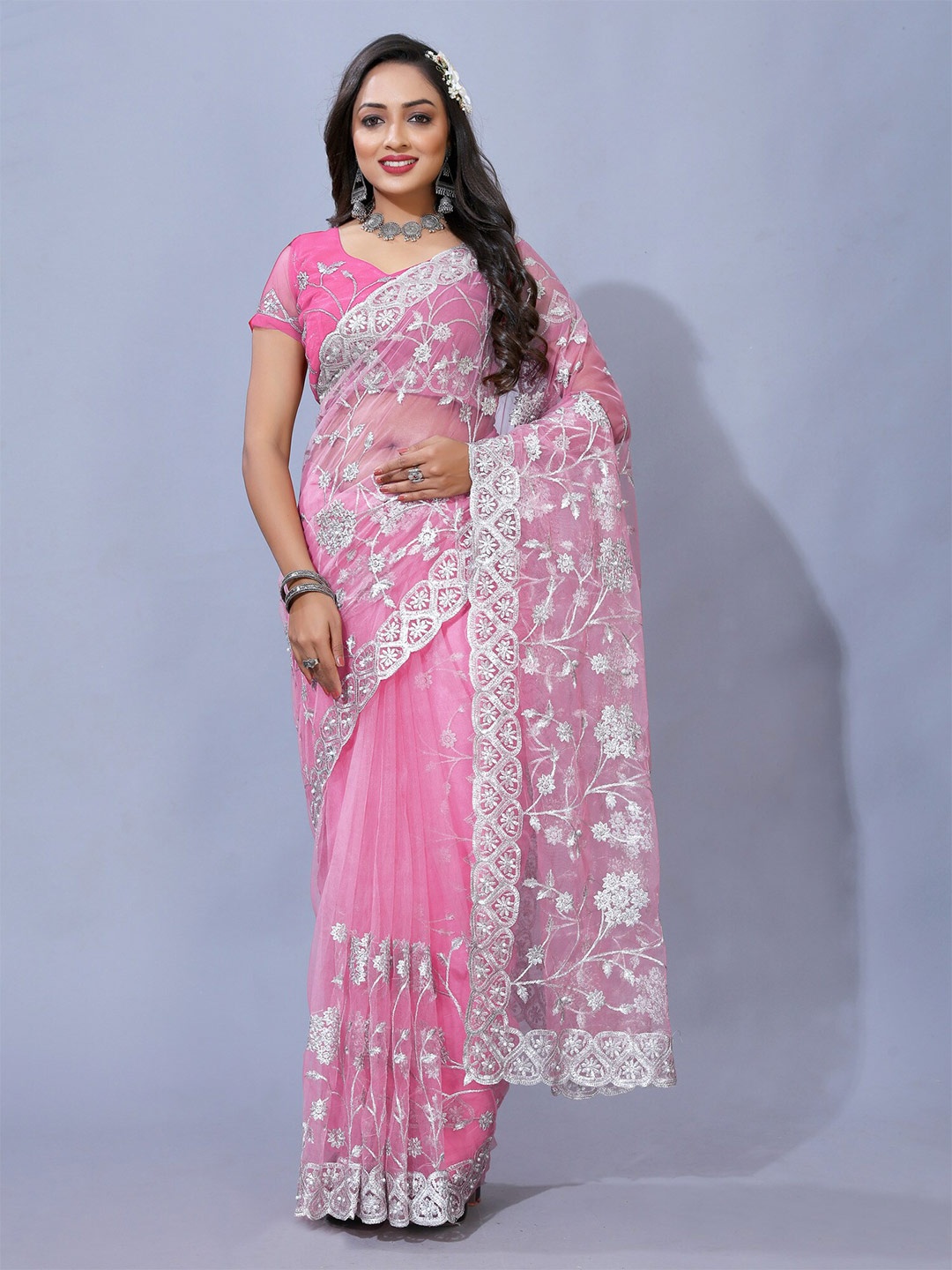 

Yara Creation Floral Embroidered Heavy Work Net Saree, Pink