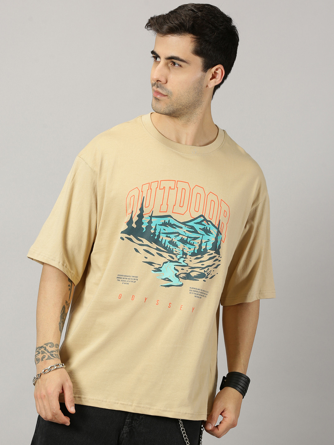 

THE HOLLANDER Typography Printed Cotton Drop-Shoulder Sleeves Oversized T-shirt, Cream