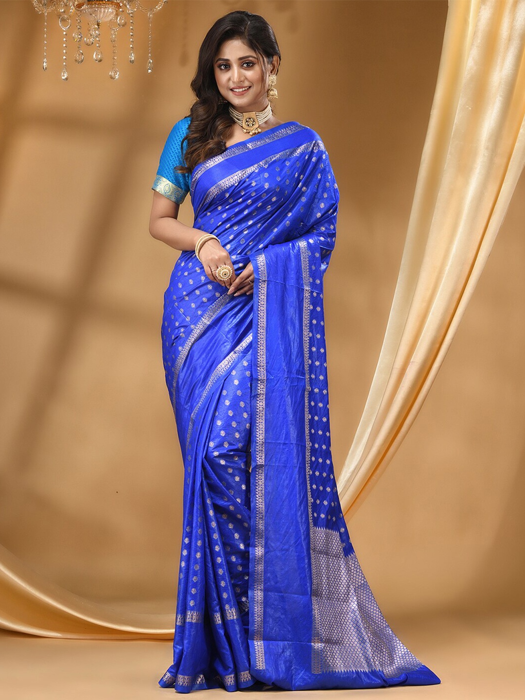 

HOUSE OF BEGUM Ethnic Motifs Woven Design Zari Banarasi Saree, Blue