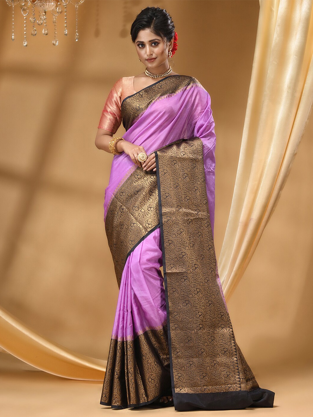 

HOUSE OF BEGUM Woven Design Zari Banarasi Saree, Lavender