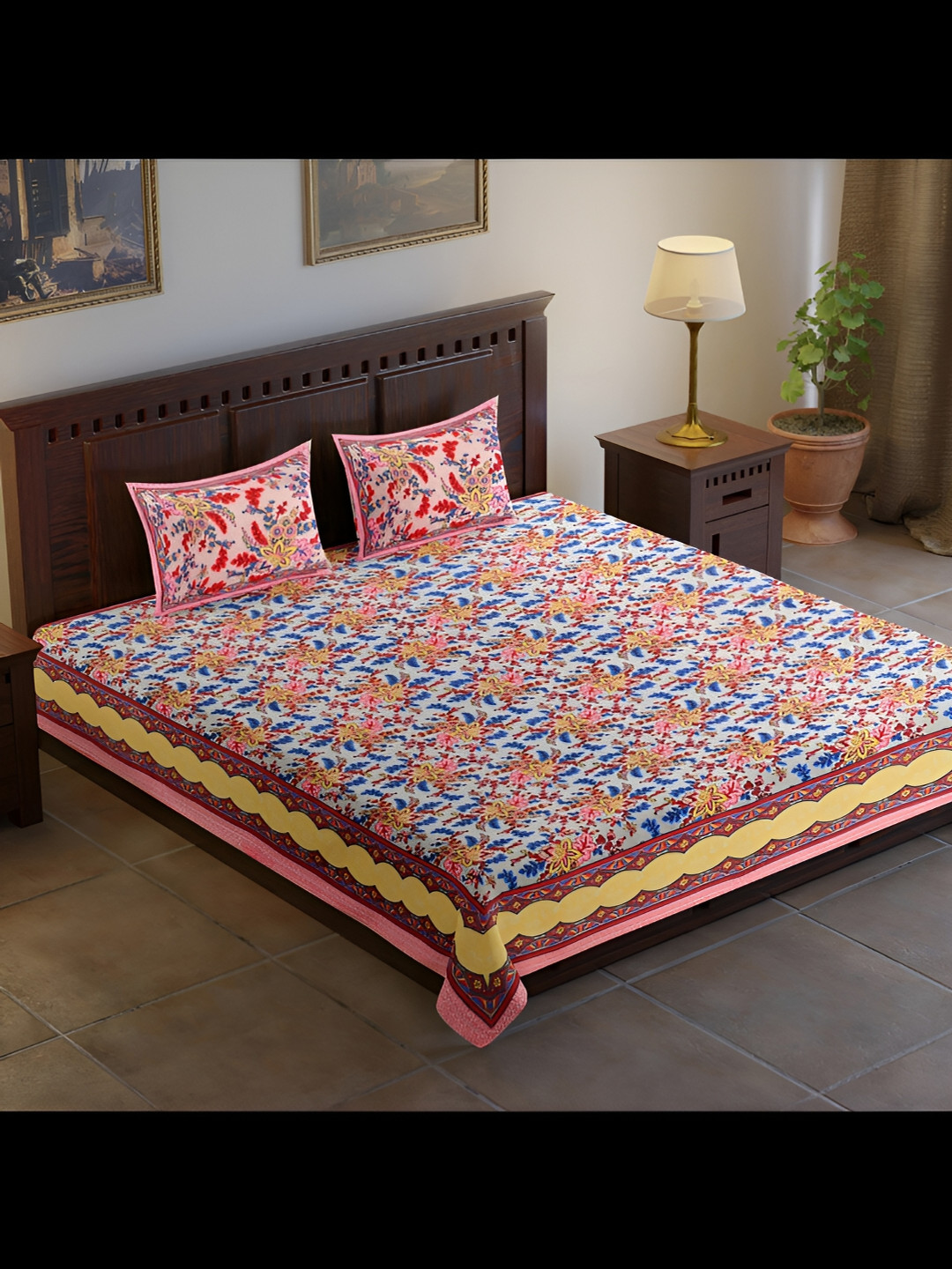 

UBANIA COLLECTION Blue & White Printed 120 TC King Bedsheet with 2 Pillow Covers