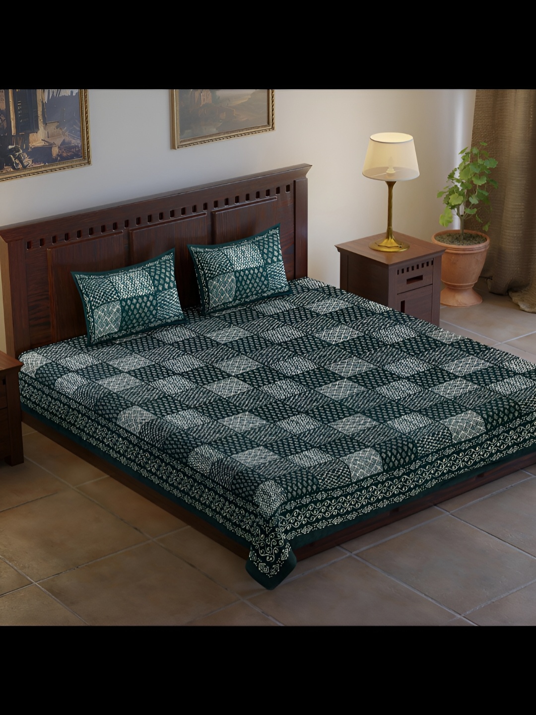 

UBANIA COLLECTION Green & White Printed 120 TC King Bedsheet with 2 Pillow Covers