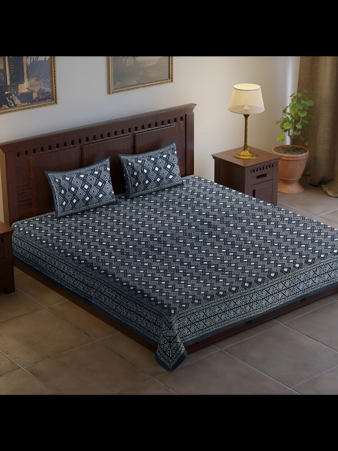 

UBANIA COLLECTION Grey & White Printed 120 TC King Bedsheet with 2 Pillow Covers