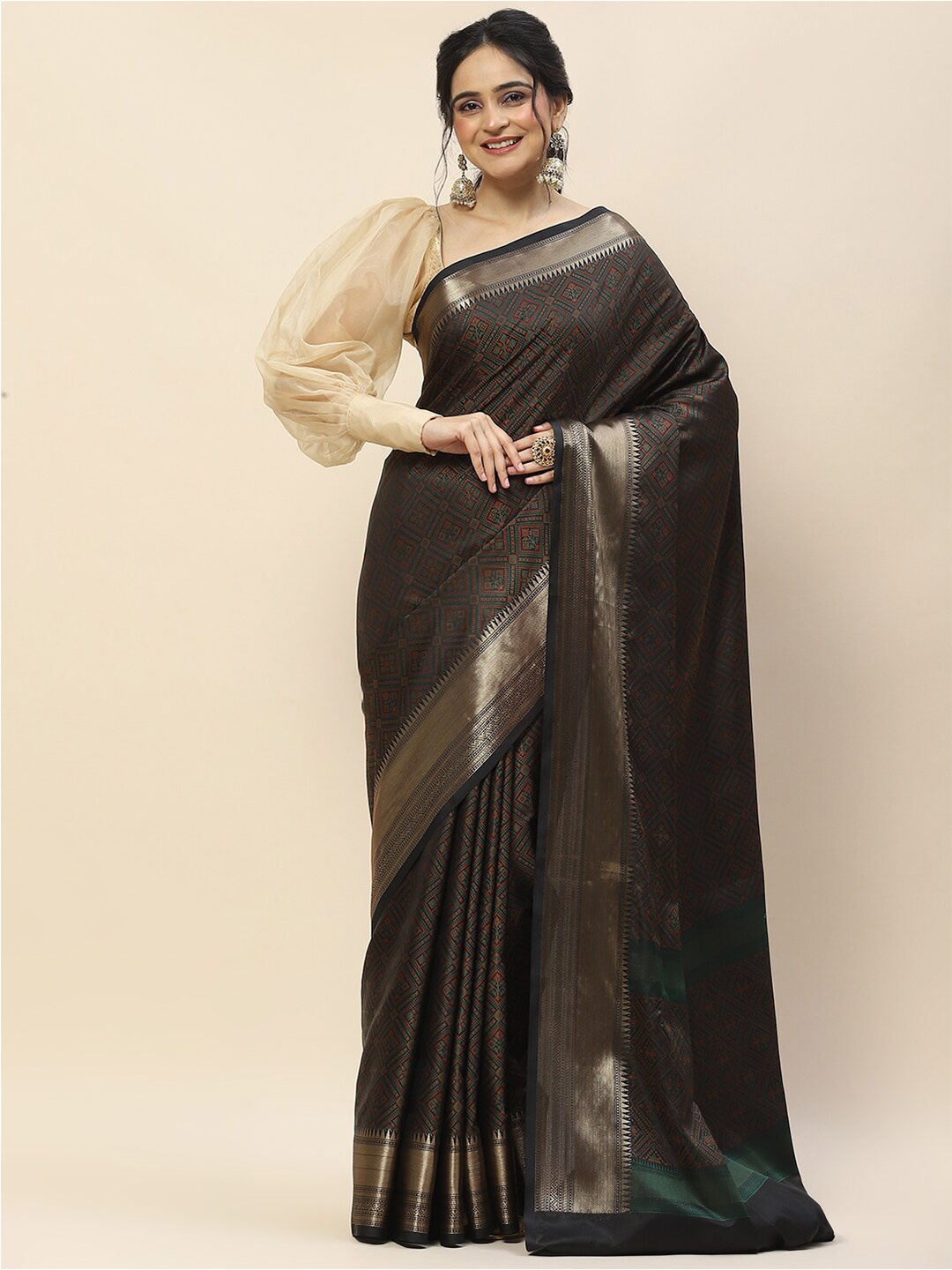 

Meena Bazaar Ethnic Motifs Woven Design Zari Saree, Black