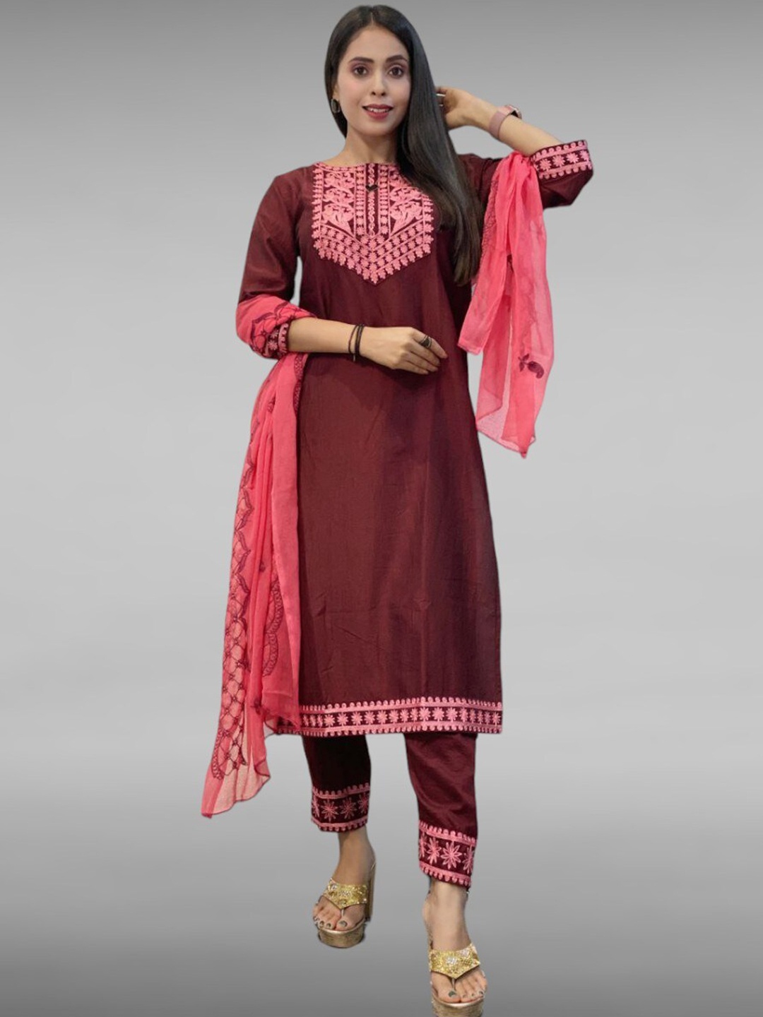 

Kietties Ethnic Motifs Embroidered Regular Kurti with Dhoti Pants & Dupatta, Maroon