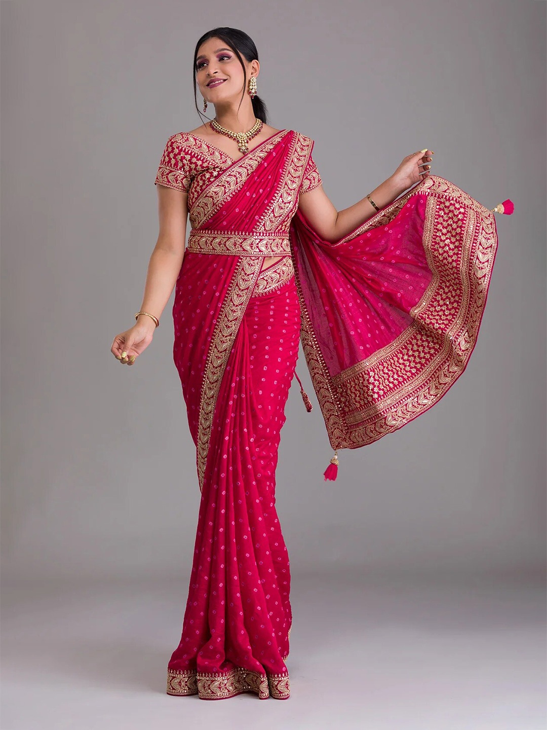 

TEEYA CREATION Bandhani Printed & Embroidered Saree, Pink