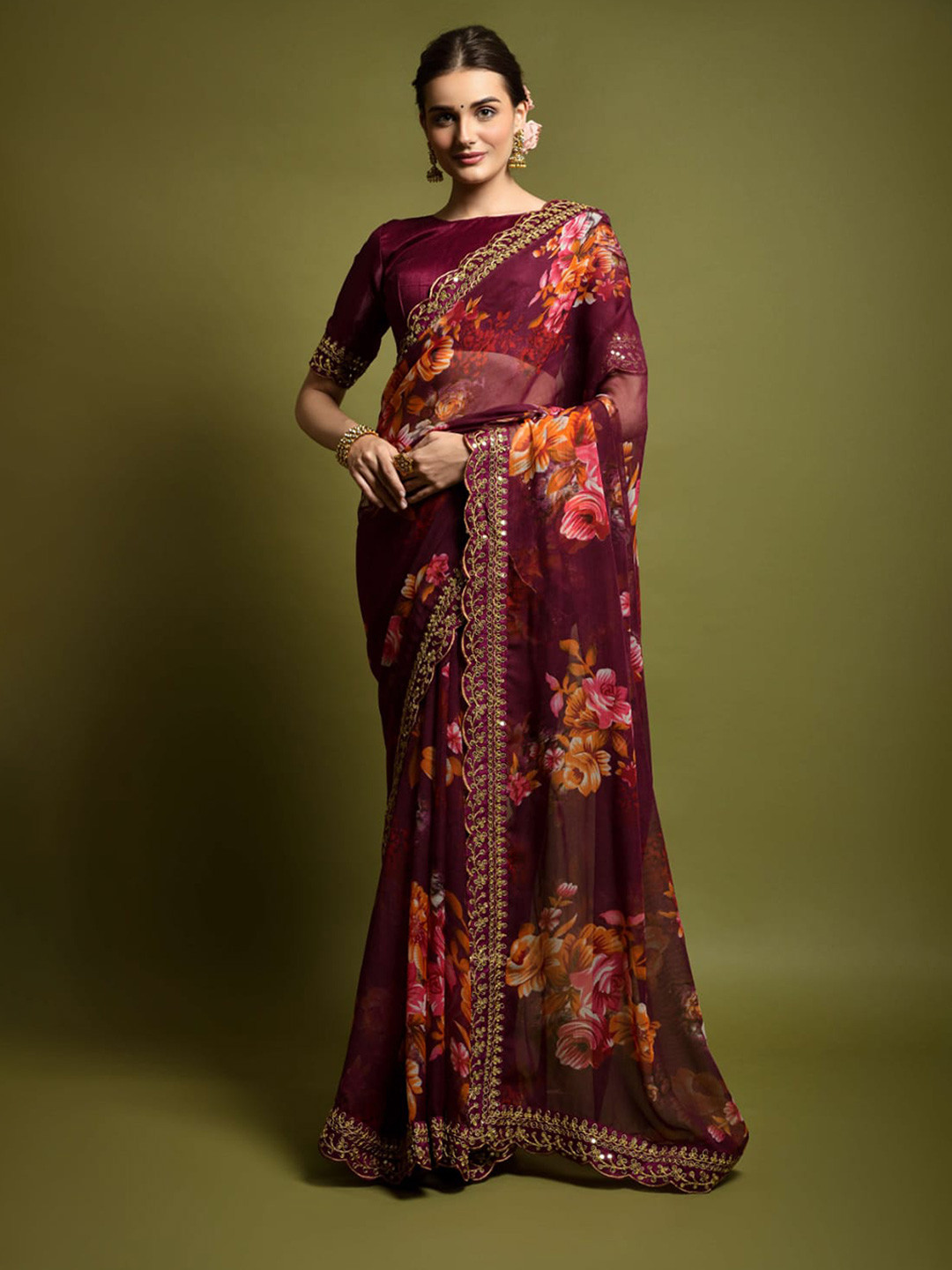 

TEEYA CREATION Floral Embroidered Sequinned Pure Georgette Saree, Violet