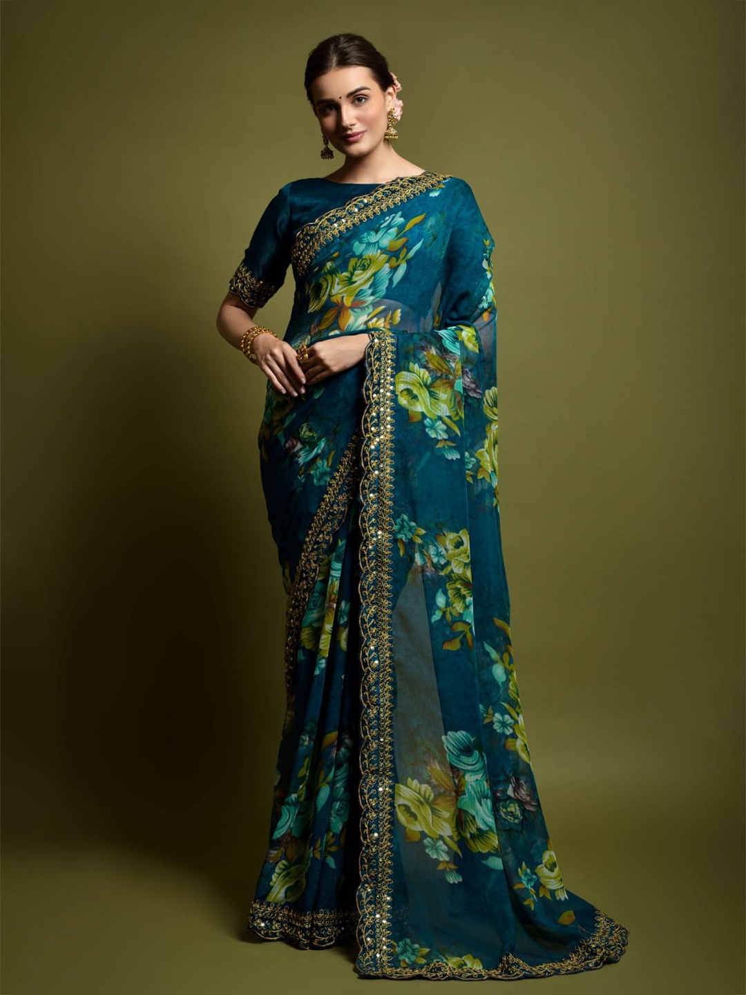 

TEEYA CREATION Floral Embroidered Sequinned Pure Georgette Saree, Teal