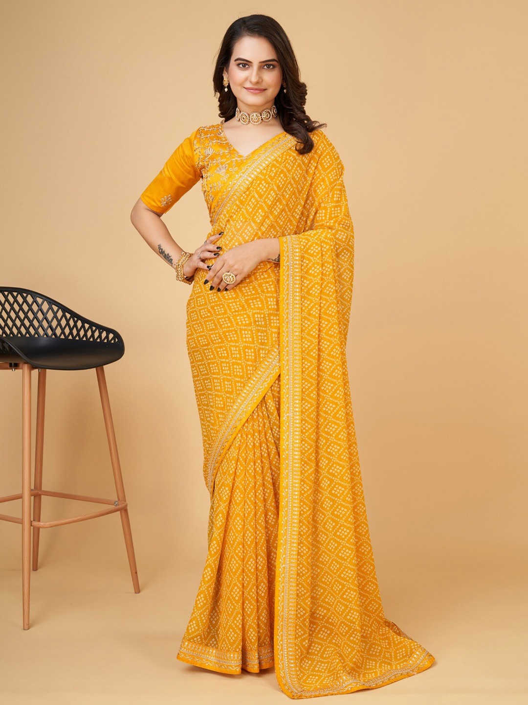 

TEEYA CREATION Bandhani Printed Embroidered Pure Georgette Saree, Yellow