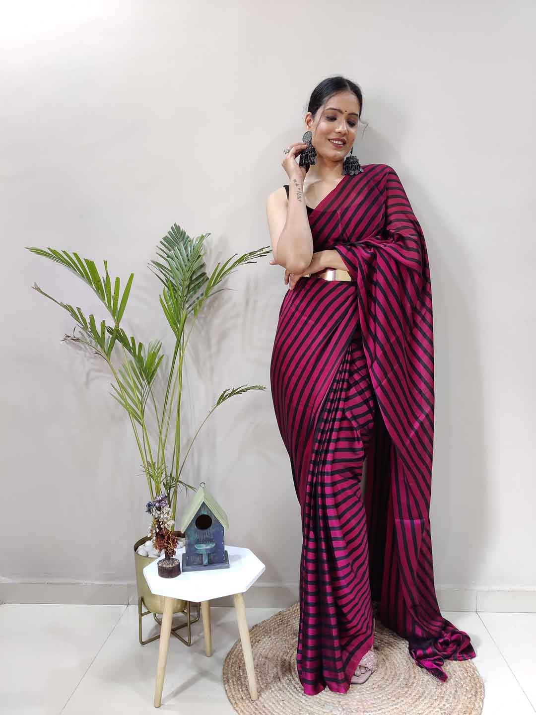 

TEEYA CREATION Striped Printed Belted Saree, Red