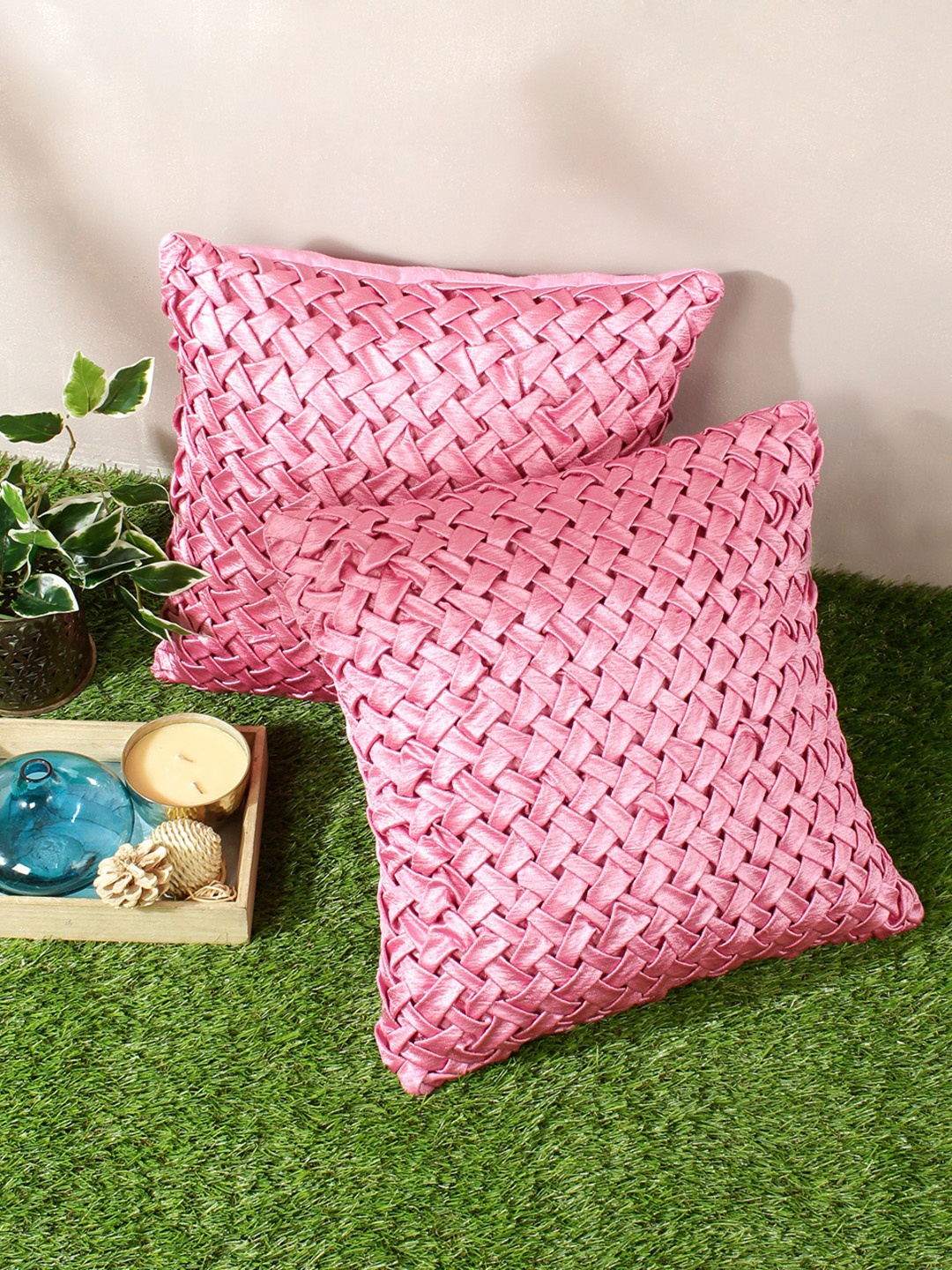 

Aura Pink 2 Pieces Geometric Square Cushion Covers