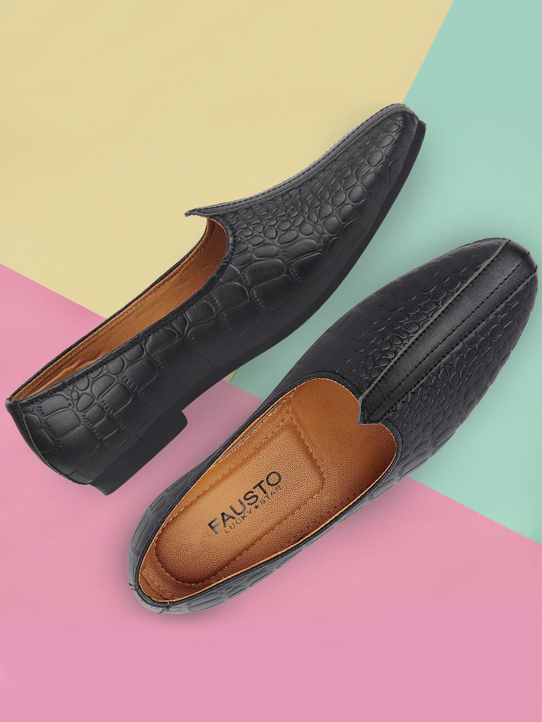 

FAUSTO Men Textured Lightweight Memory Foam Mojaris, Black