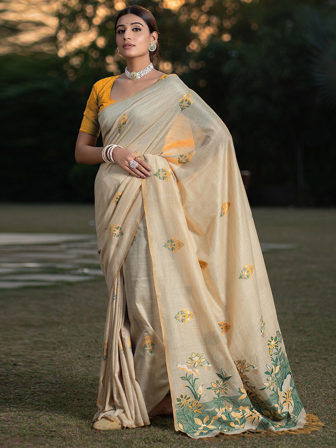 

Satrani Beige Floral Woven Design Zari Banarasi Saree
