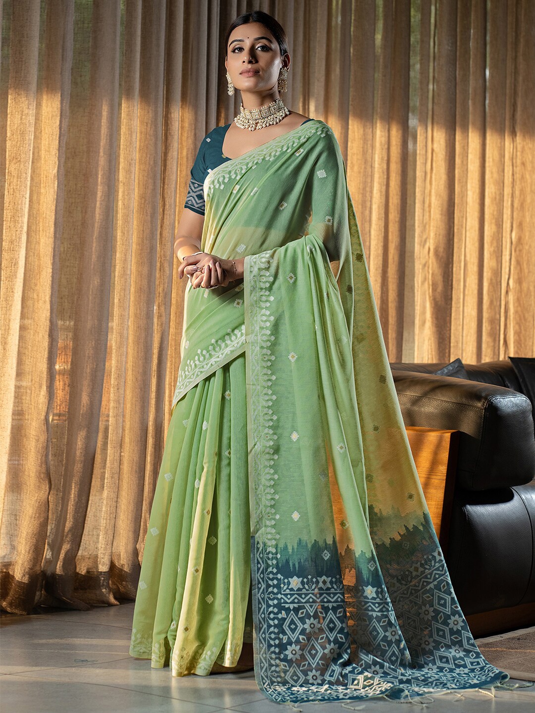 

Satrani Lime Green Ethnic Motifs Woven Design Zari Jamdani Saree