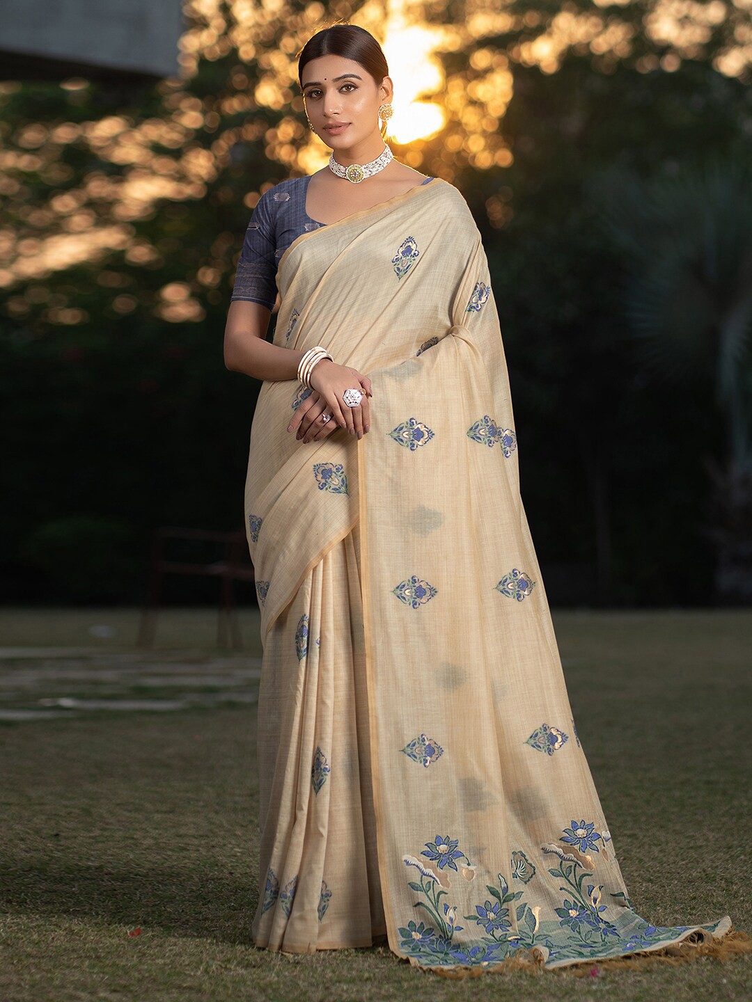 

Satrani Beige Floral Woven Design Zari Banarasi Saree