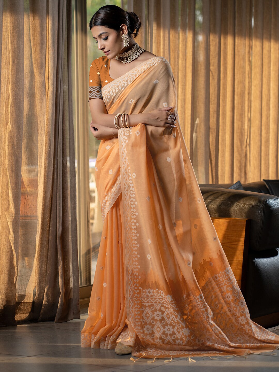 

Satrani Orange Ethnic Motifs Woven Design Zari Jamdani Saree