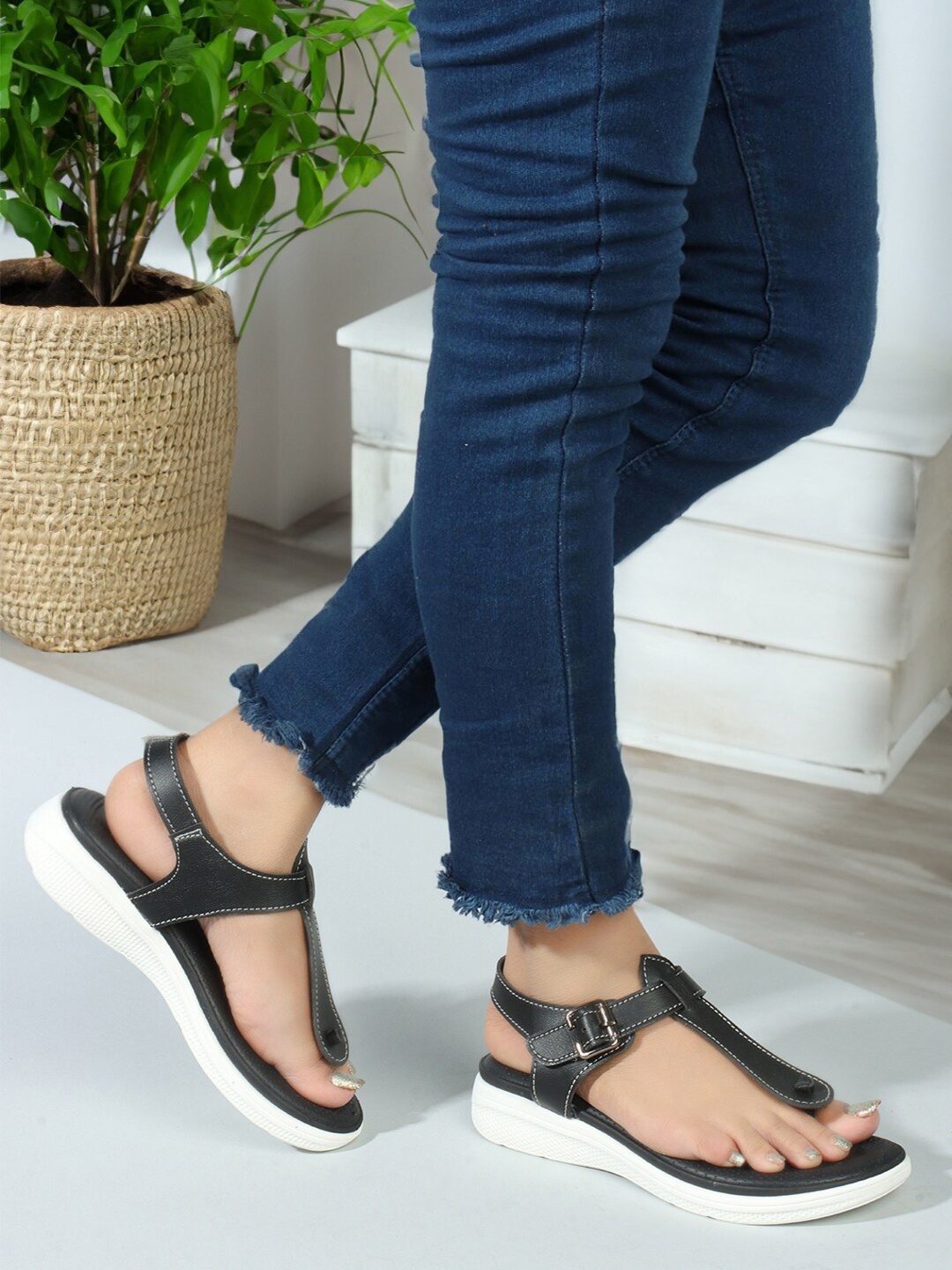 

Carlton London Open Toe T-Straps Flats, Black