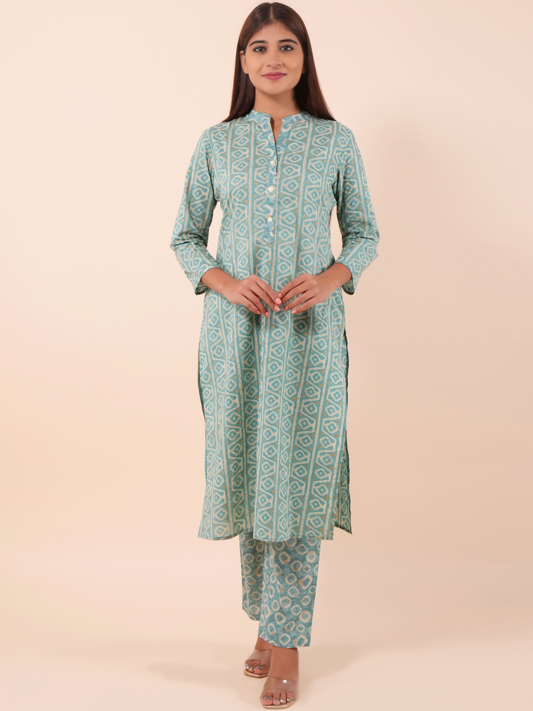 

Sangria Ethnic Motifs Printed Pure Cotton Kurta & Trousers, Turquoise blue