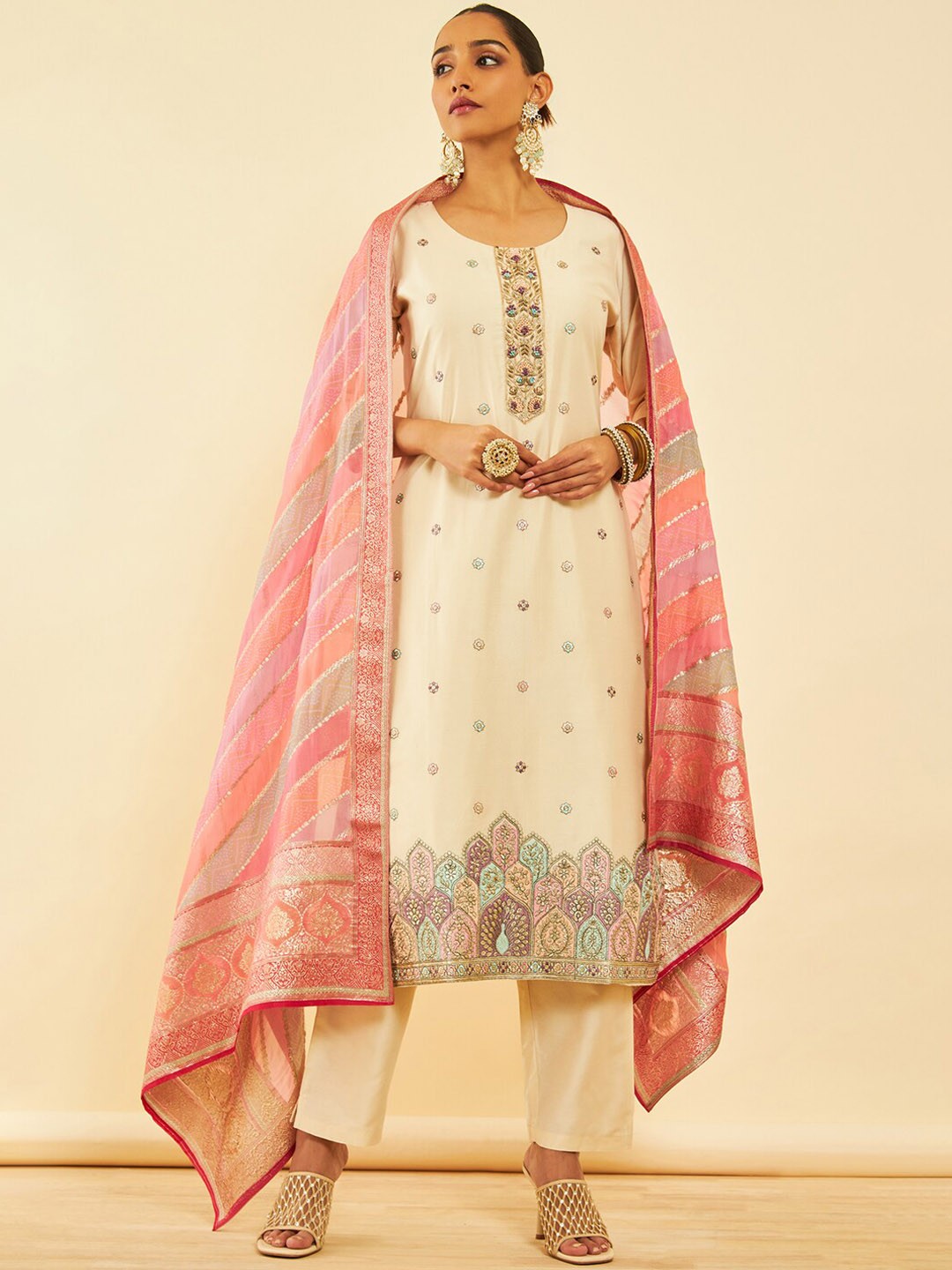 

Soch Floral Embroidered Regular Zardozi Kurta with Trousers & Dupatta, Cream