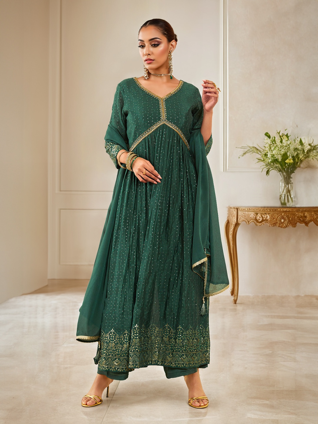 

Soch Geometric Embroidered Empire Sequinned Kurta with Palazzos & Dupatta, Green