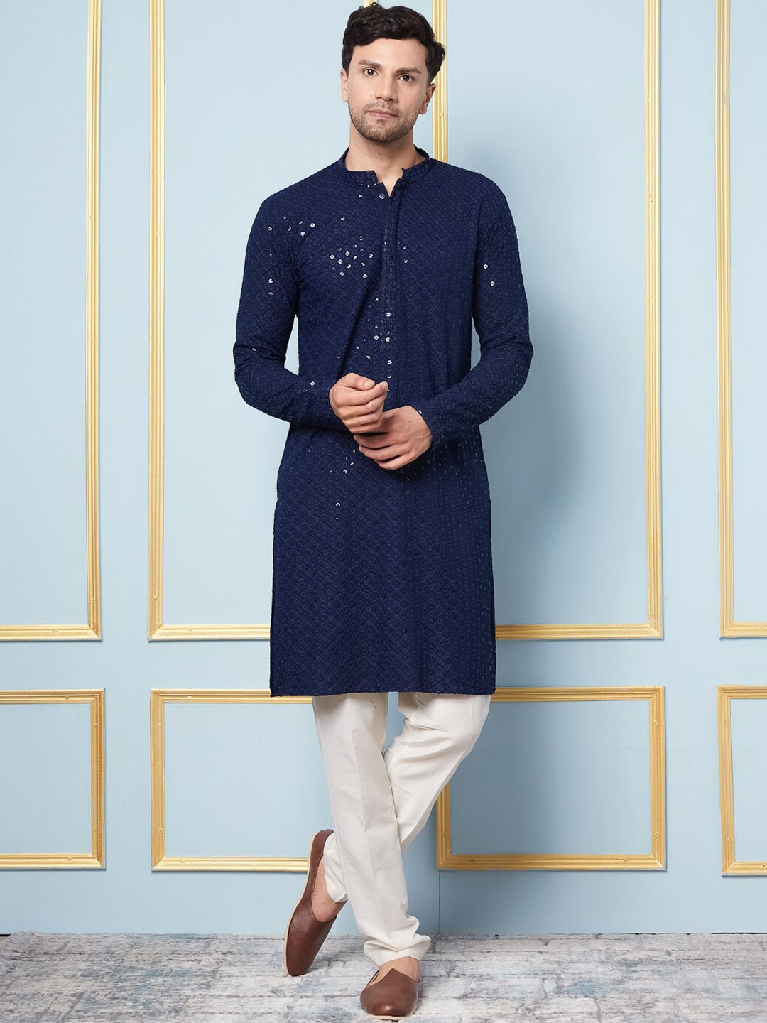 

See Designs Embroidered Regular Sequinned Kurta With Pyjamas, Navy blue