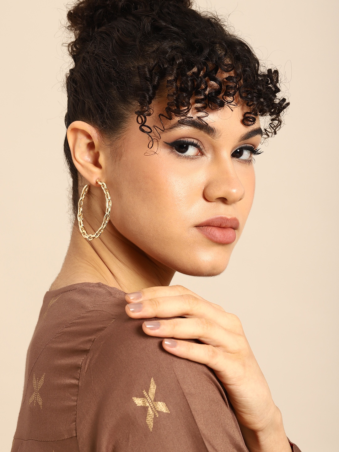 

Sangria Gold-Plated Circular Hoop Earrings