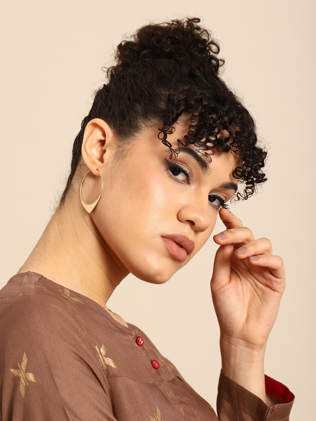 

Sangria Gold-Plated Circular Hoop Earrings
