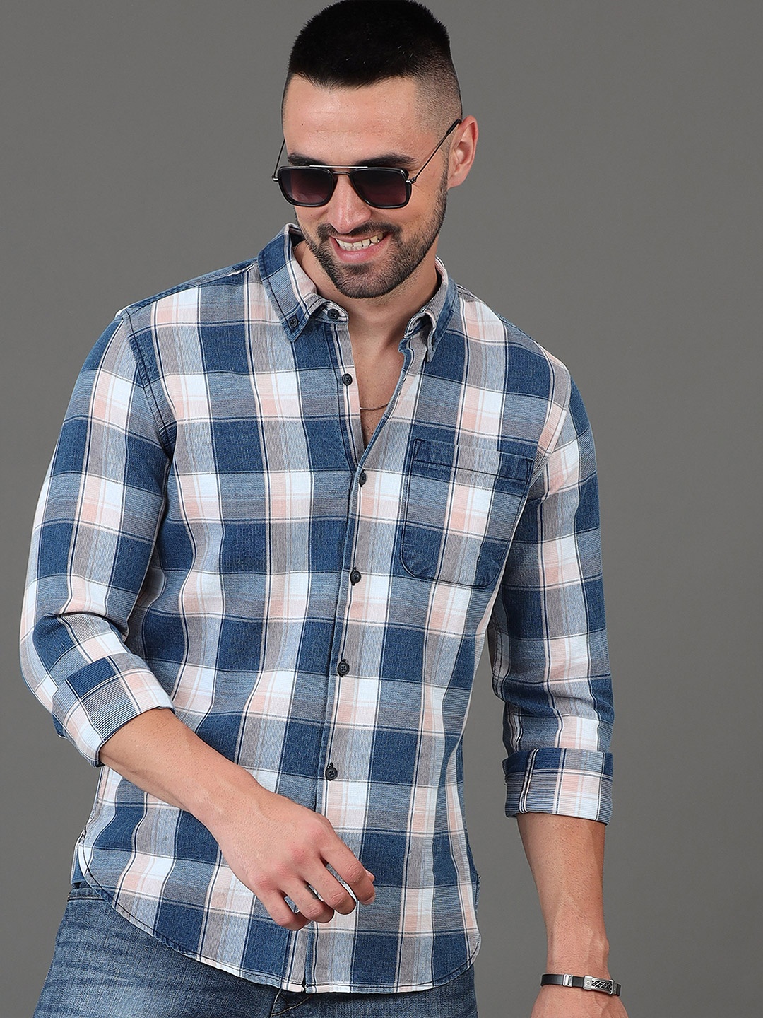 

HERE&NOW Blue Slim Fit Buffalo Checks Button-Down Collar Opaque Cotton Casual Shirt