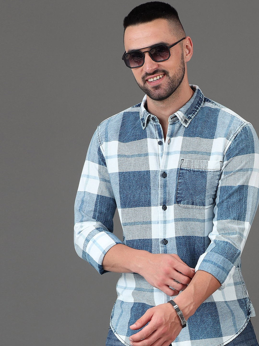 

HERE&NOW Blue Slim Fit Checked Button-Down Collar Opaque Cotton Casual Shirt